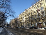 Проется 3-х комнатная квартира в тихом центре рядом с парком Орленок. Феоктистова-4.